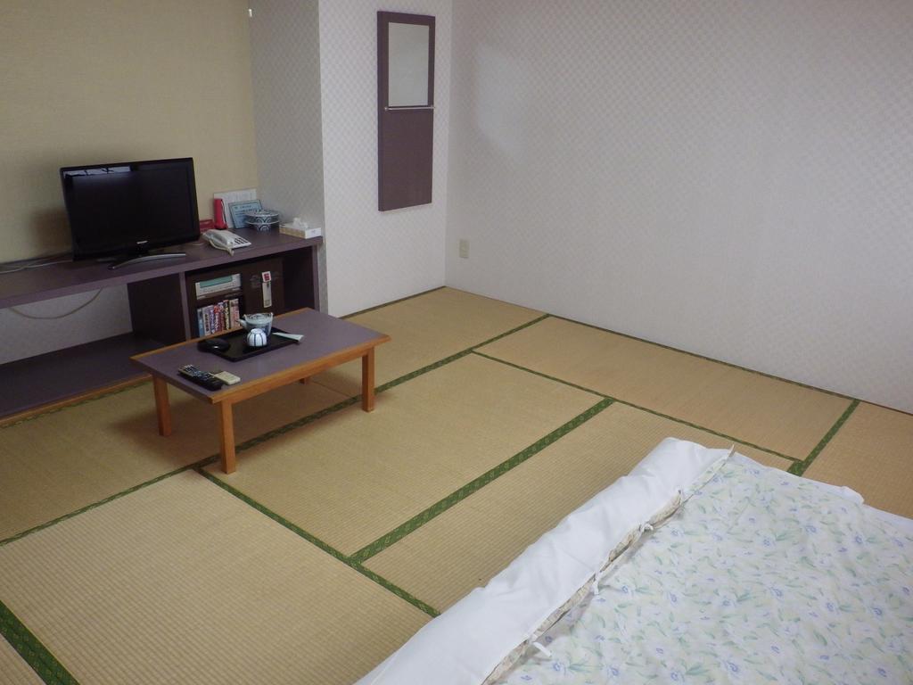 נגויה Uokagi Ryokan מראה חיצוני תמונה