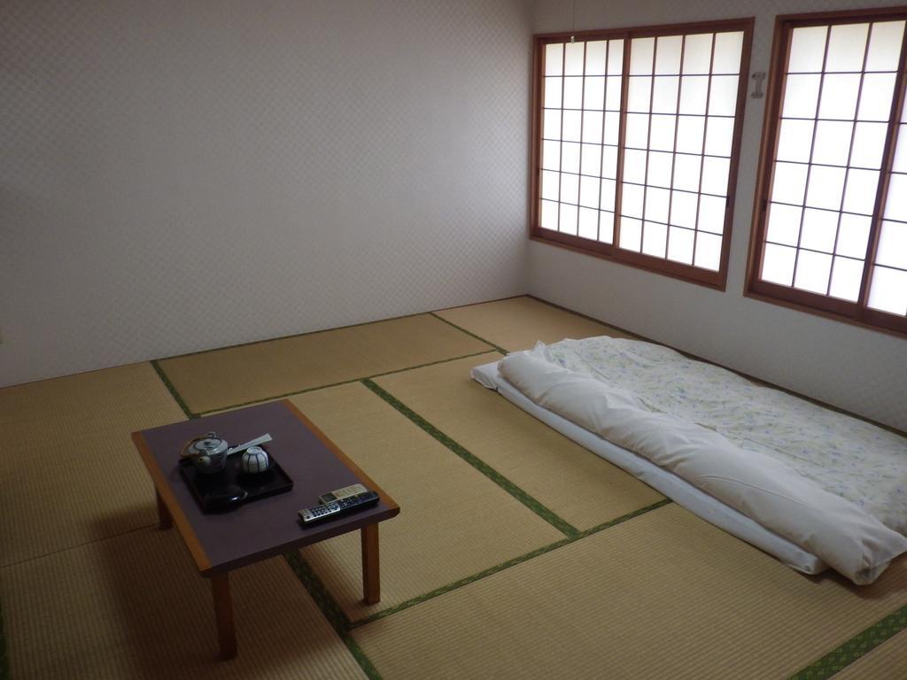 נגויה Uokagi Ryokan מראה חיצוני תמונה